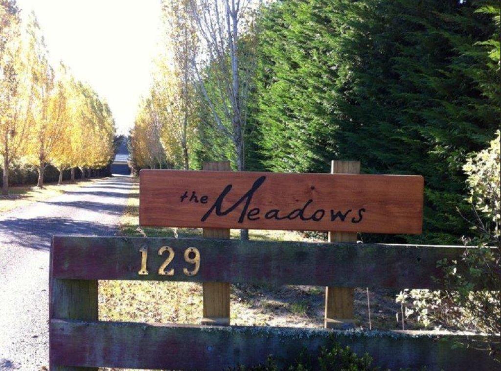 The Meadows Villa Christchurch Esterno foto